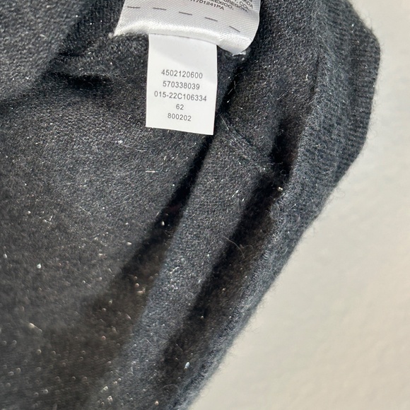 Chicos size 2 /L sleeveless cowl neck top cashmere blend gray shimmery - Picture 10 of 11